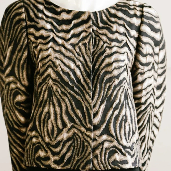Boss Hugo Boss Textured Zebra Print Cropped  Blazer - Picture 2 of 12